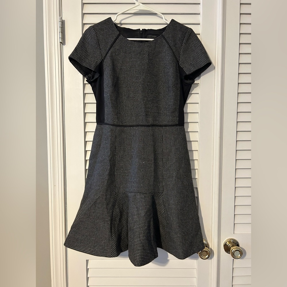 J. Crew Gray and Black Houndstooth Work Dress - Size 4